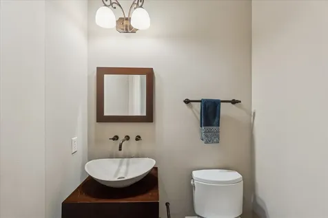 5207 Calle Montilla Place Houston TX 77007