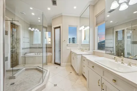 5207 Calle Montilla Place Houston TX 77007