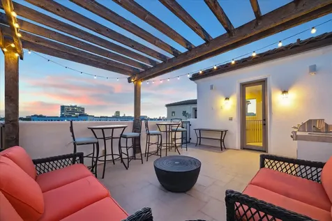 5207 Calle Montilla Place Houston TX 77007
