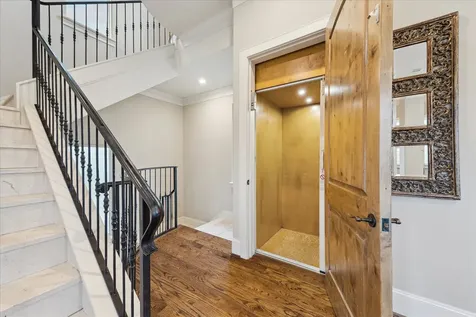 5207 Calle Montilla Place Houston TX 77007