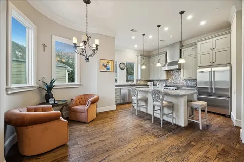 5207 Calle Montilla Place Houston TX 77007