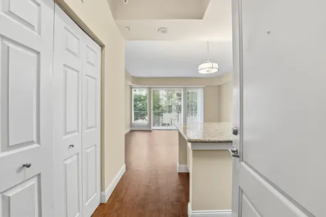 3505 Sage Road 208 Houston TX 77056