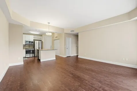 3505 Sage Road 208 Houston TX 77056