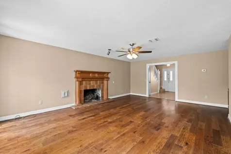 4007 Valley Estates Drive Houston TX 77082