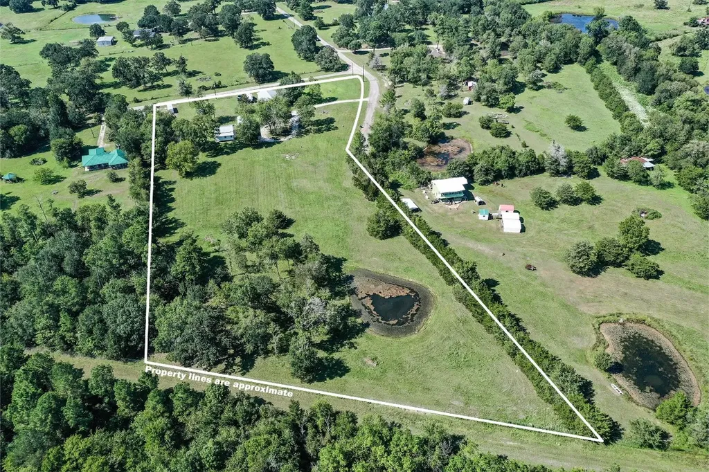34 Harding Road Huntsville TX 77340