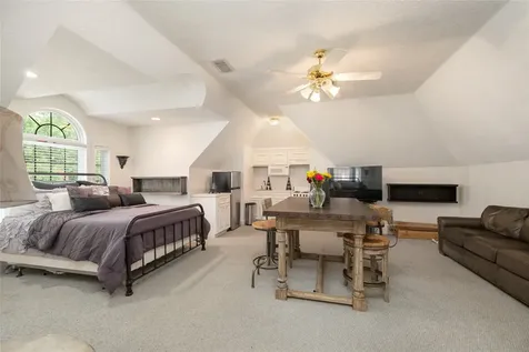 205 Grogans Point Road The Woodlands TX 77380