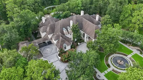 205 Grogans Point Road The Woodlands TX 77380