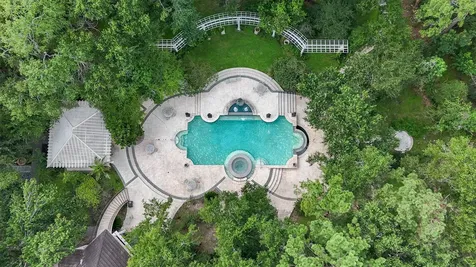 205 Grogans Point Road The Woodlands TX 77380