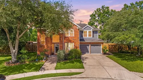 4602 Ten Sleep Lane Friendswood TX 77546