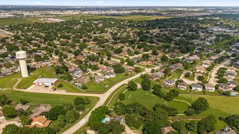 4602 Ten Sleep Lane Friendswood TX 77546