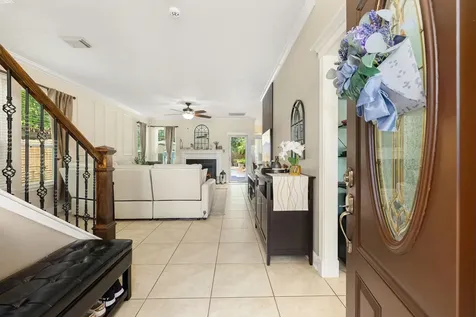 4602 Ten Sleep Lane Friendswood TX 77546