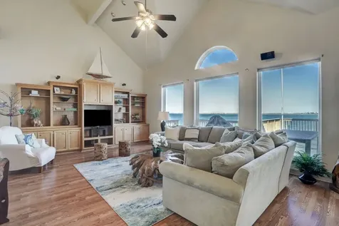 442 Jeanie Lynn Street Tiki Island TX 77554