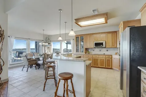 442 Jeanie Lynn Street Tiki Island TX 77554