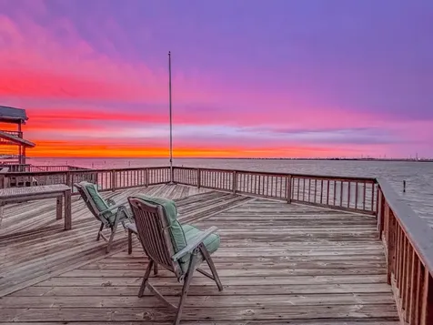 442 Jeanie Lynn Street Tiki Island TX 77554