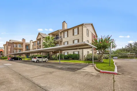 2121 Hepburn Street 710 Houston TX 77054
