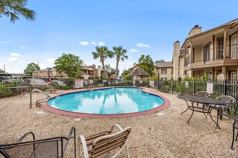 2121 Hepburn Street 710 Houston TX 77054