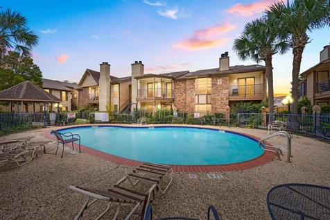 2121 Hepburn Street 710 Houston TX 77054