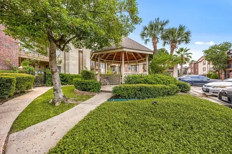 2121 Hepburn Street 710 Houston TX 77054