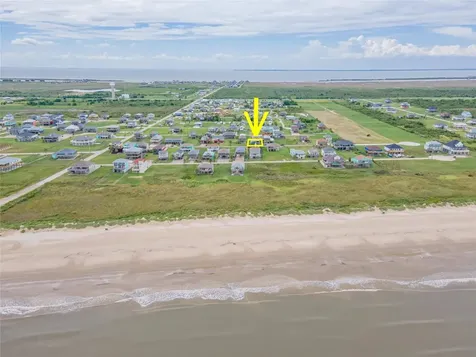 143 Ocean View Drive Crystal Beach TX 77650