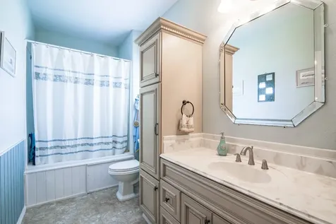 143 Ocean View Drive Crystal Beach TX 77650