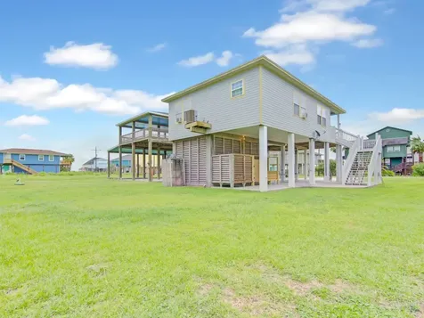 143 Ocean View Drive Crystal Beach TX 77650