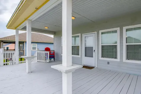 143 Ocean View Drive Crystal Beach TX 77650