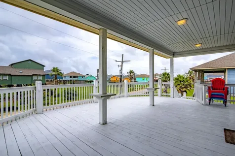 143 Ocean View Drive Crystal Beach TX 77650