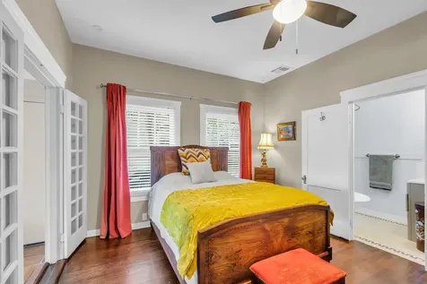 2608 Hopkins Street Houston TX 77006