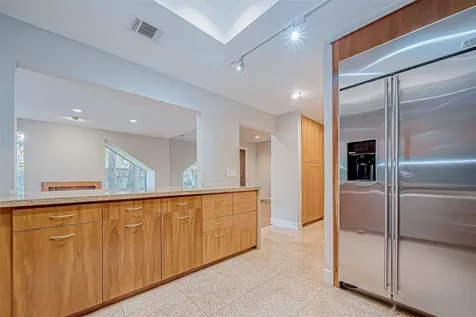 316 Litchfield Lane Houston TX 77024