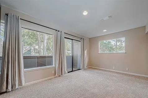 316 Litchfield Lane Houston TX 77024