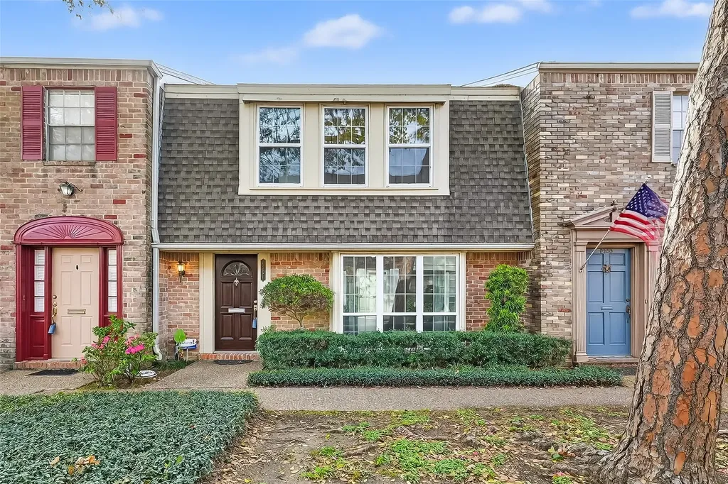 6351 Briar Rose Drive 149 Houston TX 77057