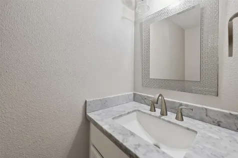 6351 Briar Rose Drive 149 Houston TX 77057
