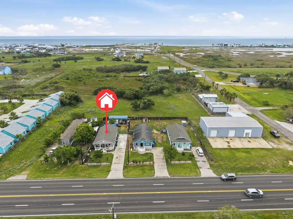 1816 Highway 35 S Rockport TX 78382