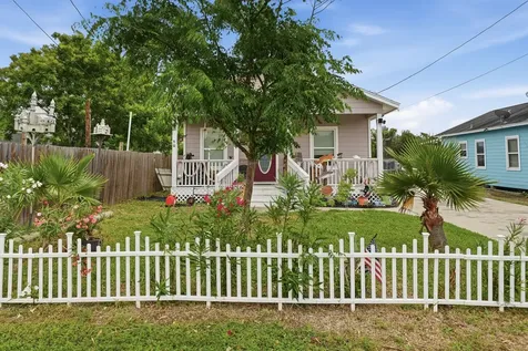 1816 Highway 35 S Rockport TX 78382