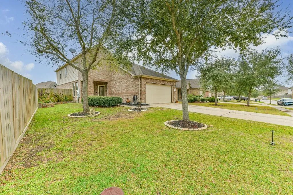 3041 Heather Grove Lane Dickinson TX 77539