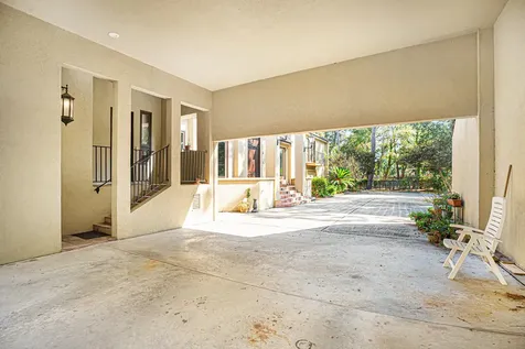 4 Del Oro Court Baytown TX 77521