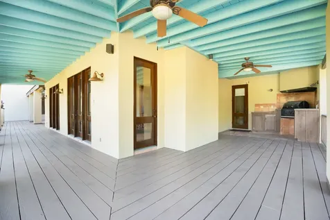 4 Del Oro Court Baytown TX 77521