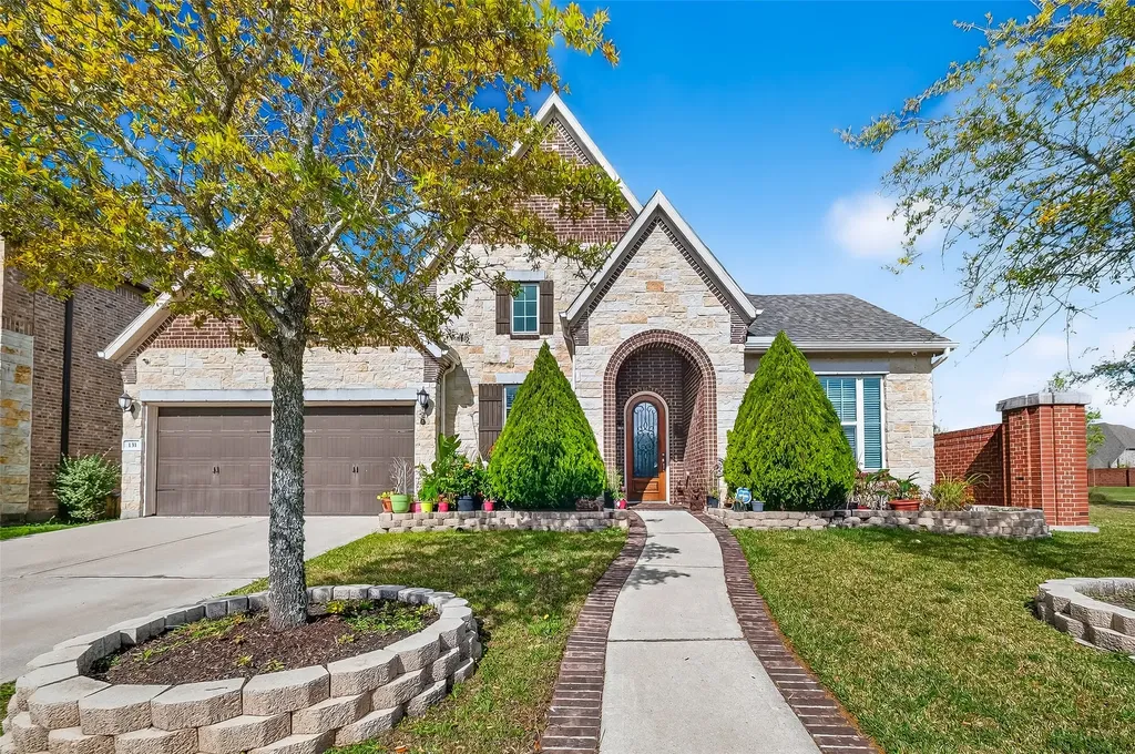 131 Crown Estate Way Sugar Land TX 77498