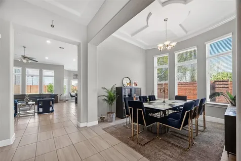 131 Crown Estate Way Sugar Land TX 77498