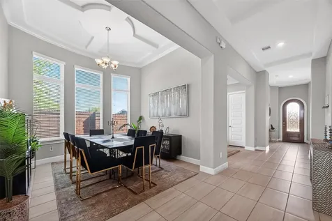 131 Crown Estate Way Sugar Land TX 77498