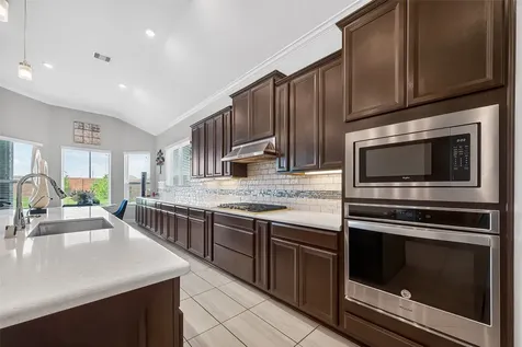 131 Crown Estate Way Sugar Land TX 77498