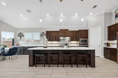 131 Crown Estate Way Sugar Land TX 77498