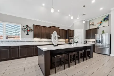 131 Crown Estate Way Sugar Land TX 77498