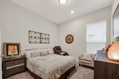 131 Crown Estate Way Sugar Land TX 77498