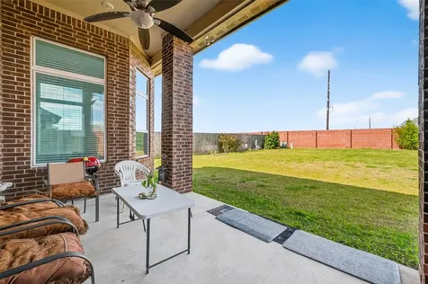 131 Crown Estate Way Sugar Land TX 77498