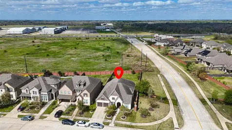 131 Crown Estate Way Sugar Land TX 77498