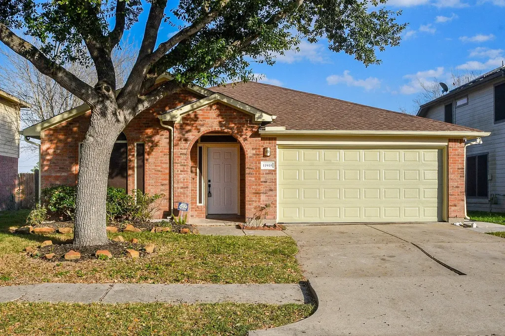 11915 Rhema Lane Houston TX 77048