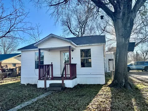 1001 S 5th Street Crockett TX 75835