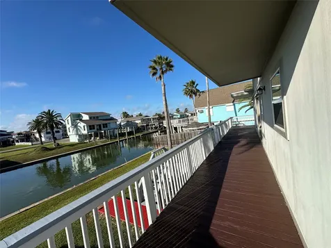 16622 Nassau Way Jamaica Beach TX 77554