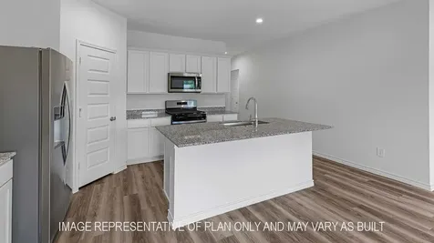 500 Hunter Grove Lane China TX 77613